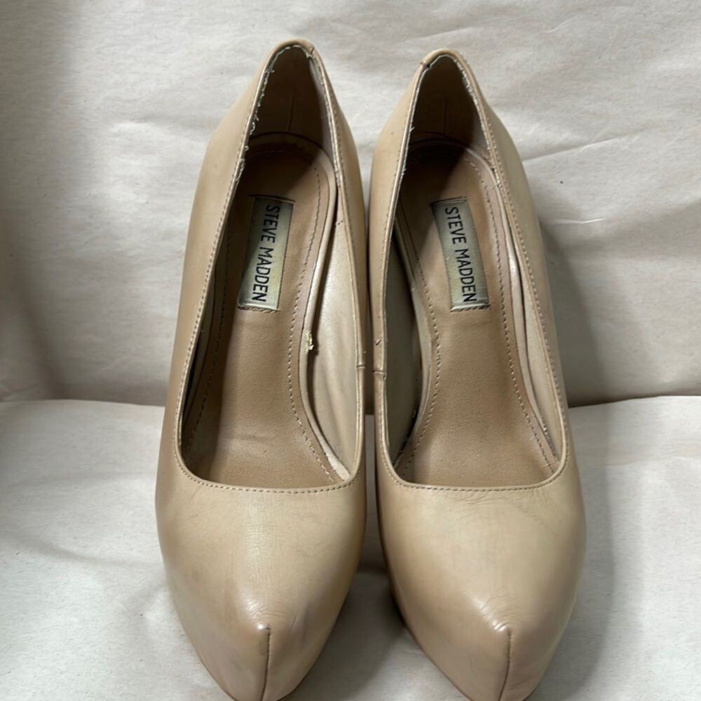 STEVE MADDEN DELERIUS LEATHER PUMPS SIZE 7.5